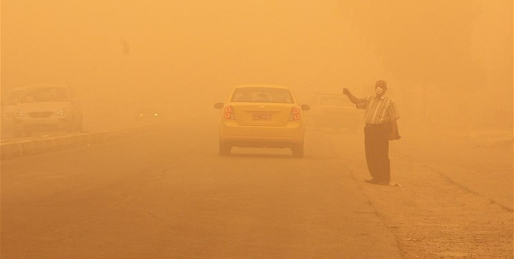 طوفان گرد و غبار در عراق؛ پرواز فرودگاه‌های بغداد و نجف متوقف شد+عکس و فیلم