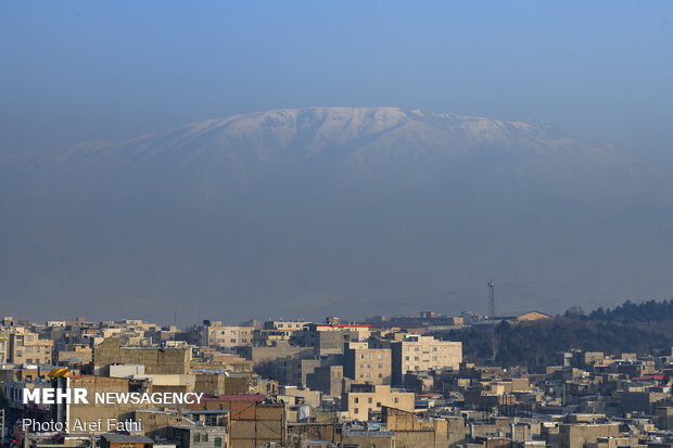 کاهش آلودگی هوا در تهران/قرچک باقرشهر و اسلامشهر همچنان ناسالم