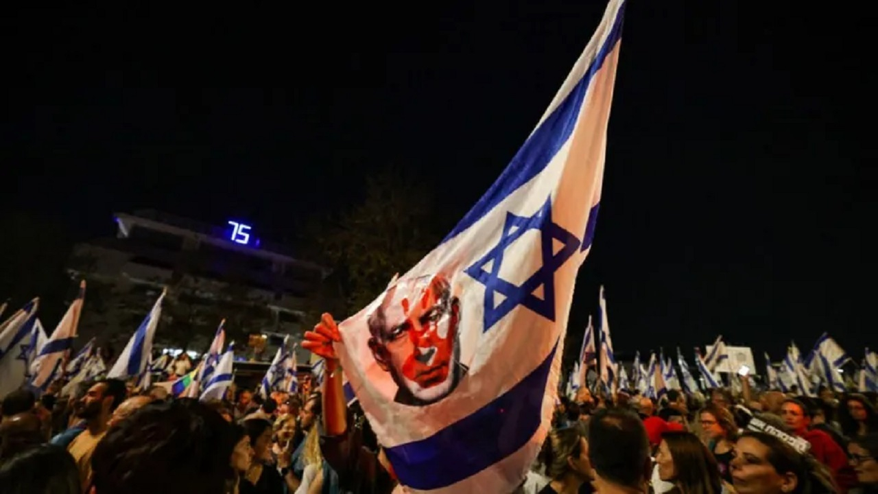 اعتراضات صهیونیست‌ها علیه نتانیاهو در اراضی اشغالی + فیلم