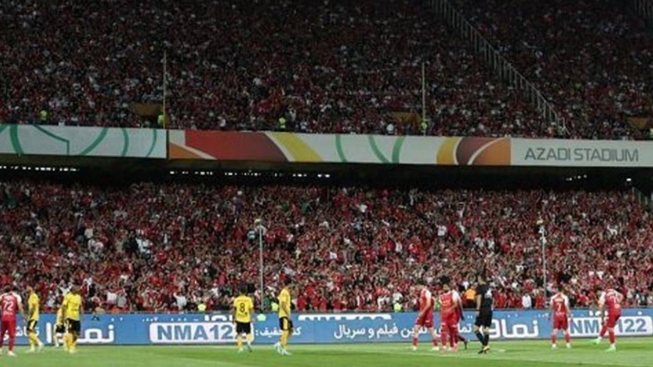 جابجایی بیش از ۴۰ هزار تماشاگر مسابقه فوتبال با مترو 