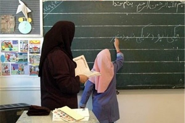 طلب 7 ساله آموزش و پرورشی‌های کرمانشاهی صاف می‌شود