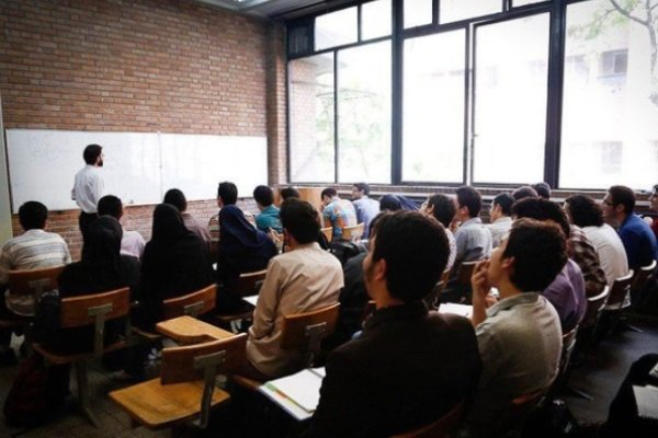 شبکه اساتید انقلابی در دانشگاه آزاد تشکیل می شود