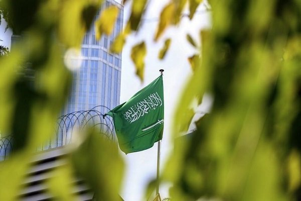 عربستان از اتباعش خواست به لبنان سفر نکنند