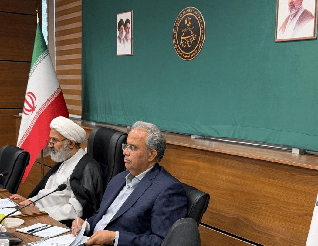 استاندار: وقت آن رسیده ظرفیت مرزهای سیستان‌وبلوچستان وارد اقتصاد منطقه شود