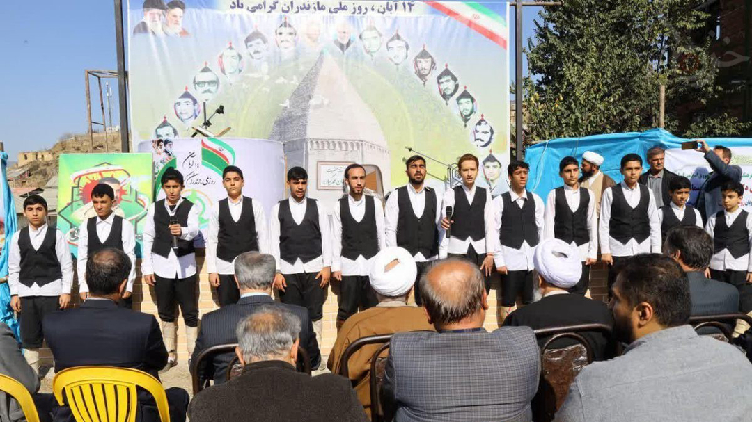وقتی زبانِ خانه و ریشه مازندرانی، در سرزمین مادری اش غریب میماند