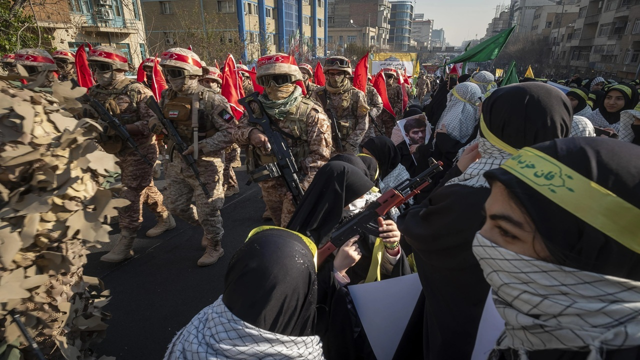 اگر ایرانِ امروز برای جنگی طولانی و جهنمی با آمریکا آماده شده باشد چه؟