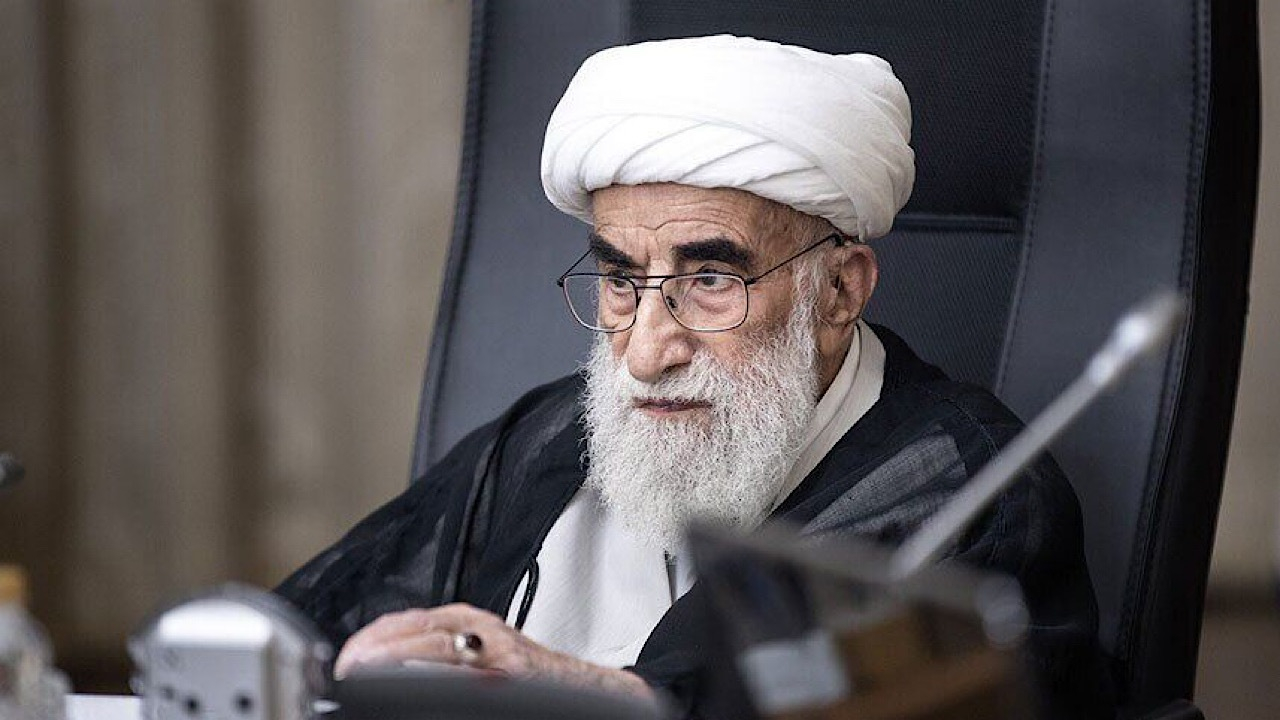 وظیفه حراست از جمهوریت و اسلامیت نظام بر عهده شورای نگهبان است