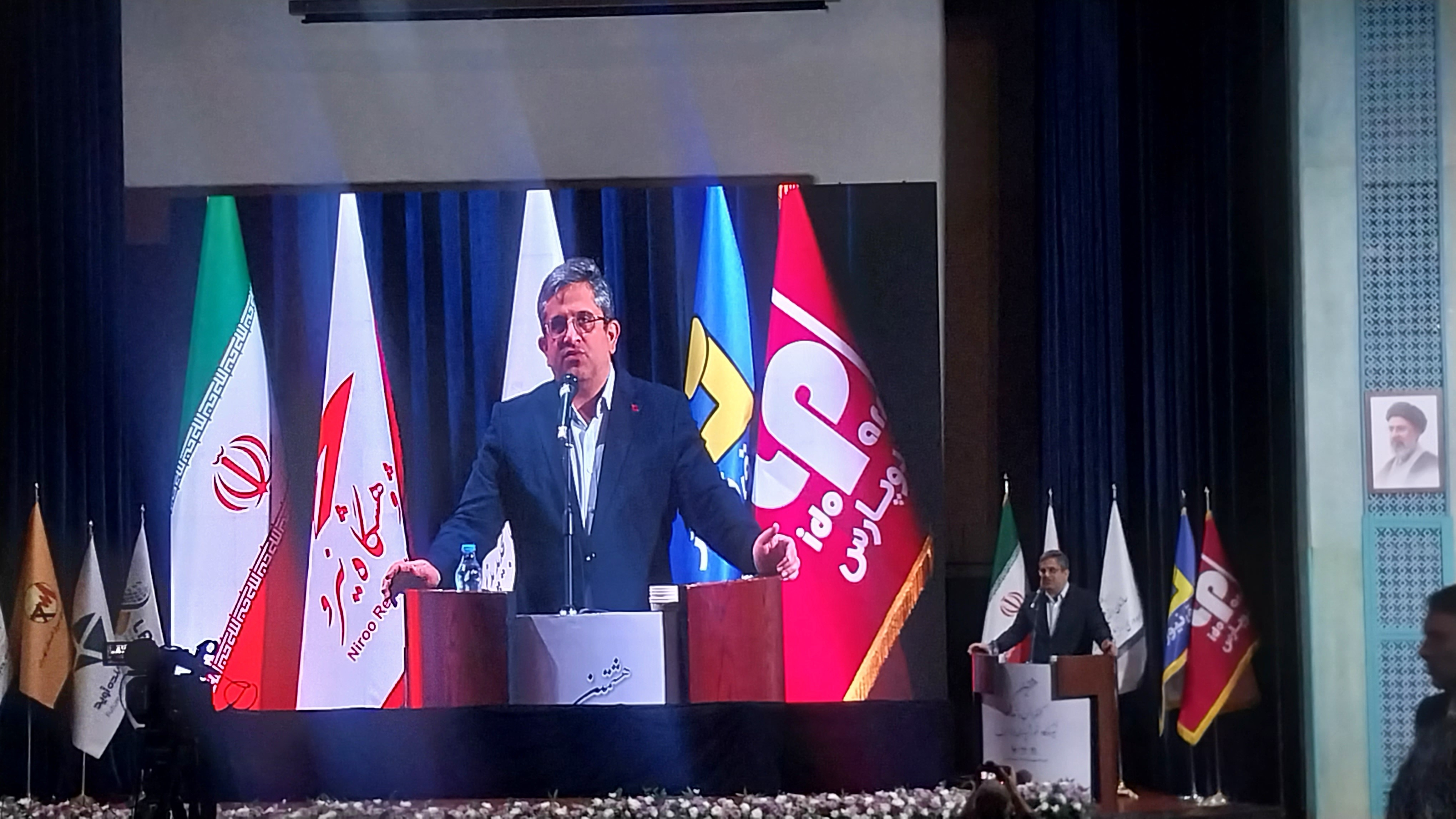 افزایش ظرفیت نیروگاههای خورشیدی باید متناسب با ظرفیت شبکه برق باشد