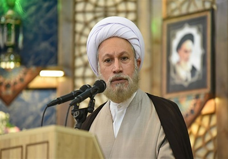 امام جمعه شیراز: پیام غدیر باید جهانی شود