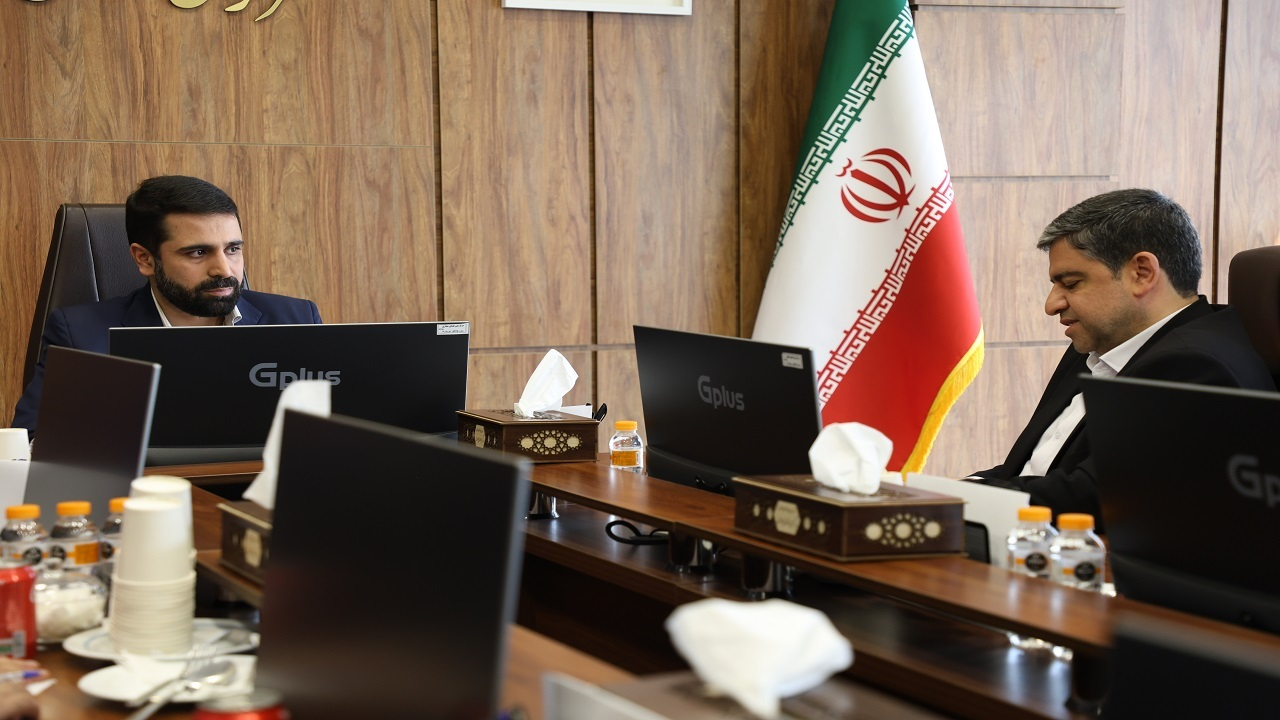 دبیر مرکز ملی فضای مجازی: تولید محتوای بومی باید در کشور شتاب بگیرد