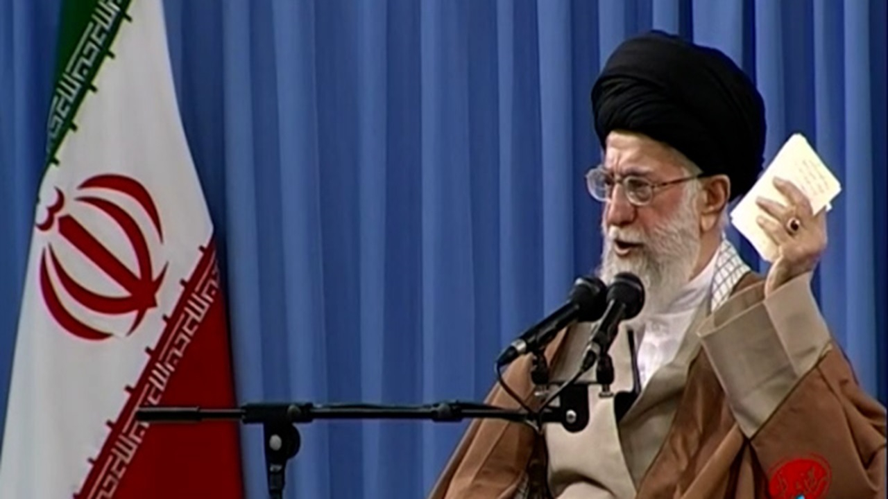 روایتی متفاوت از مردمسالاری دینی در رهبری حکیمانه آیتالله خامنهای + فیلم