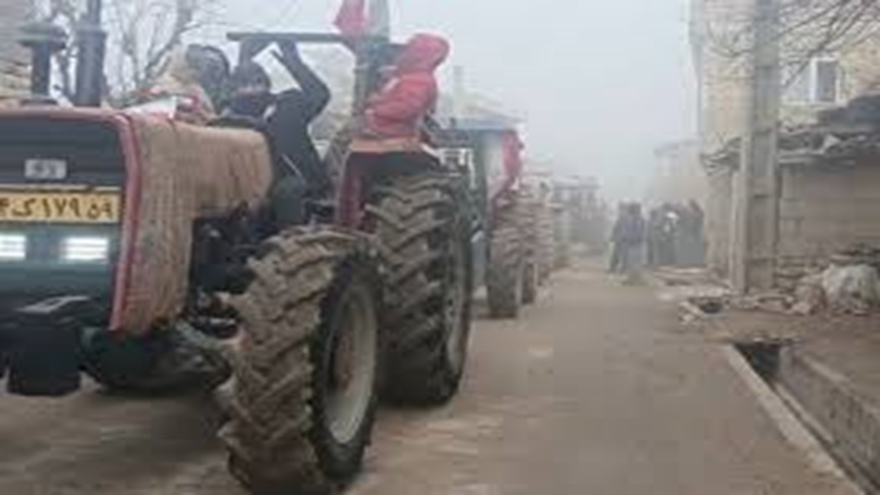 رژه تراکتوری روستاییان مینودشت گلستان در ۲۲ بهمن + فیلم