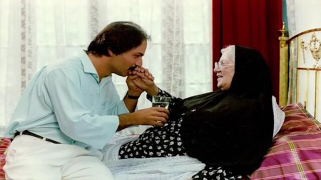 اثر زنده یاد علی حاتمی، هنوز بهترین مادر سینمای ایران بعد از ۳۶ سال