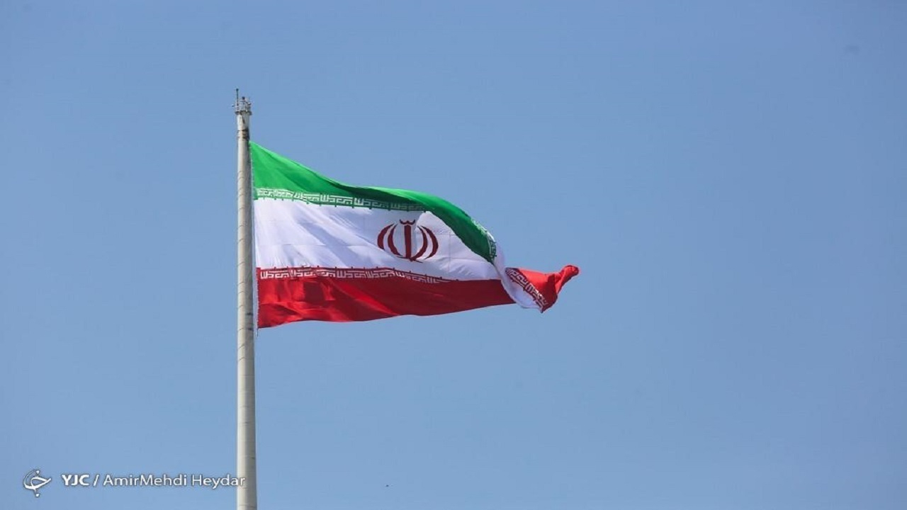 قلدرها پشت سد تاریخ کهن یک ملت/ ایران زیاده خواهی را نمیپذیرد
