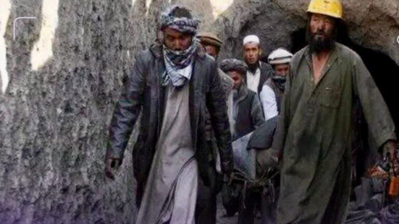 ریزش معدن در سمنگان؛ ۴ تن جان باختند