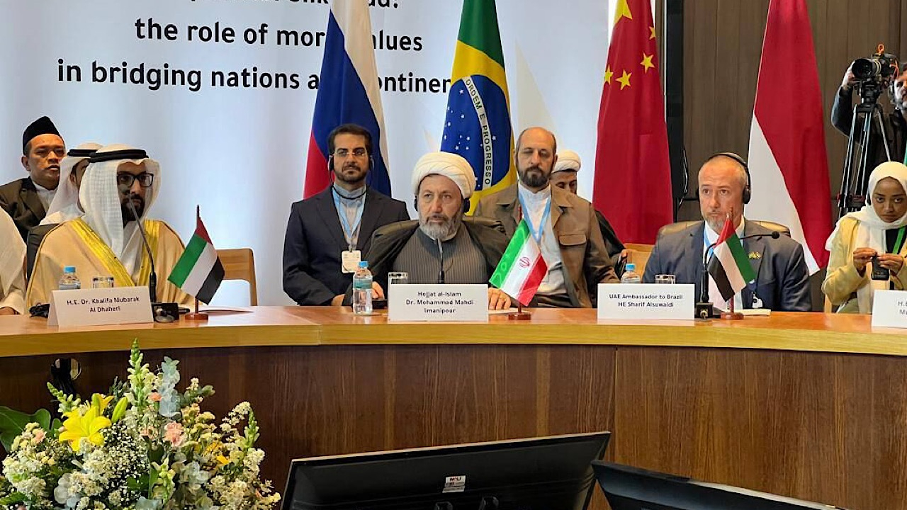 ایمانیپور: جاده ابریشم نماد همزیستی ادیان برای رسیدن به اهداف مشترک است