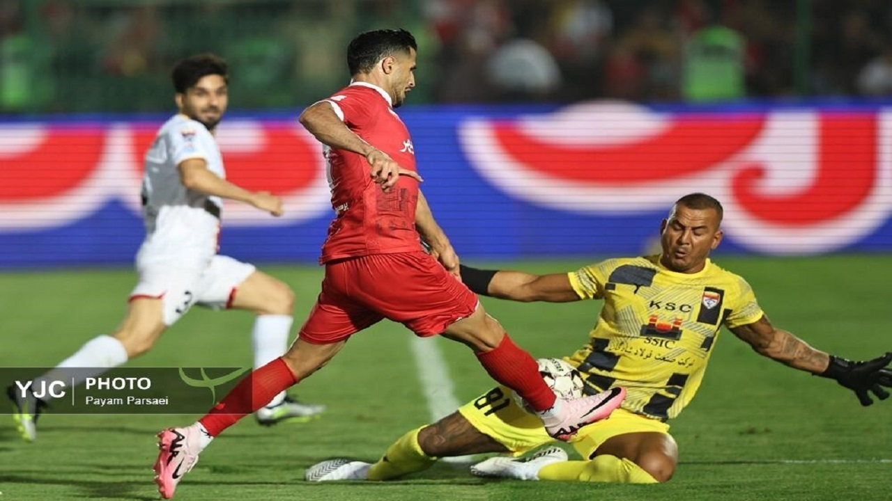 پرسپولیس به دنبال بازگشت به صدر جدول/ نبرد نویدکیا و تارتار در اصفهان