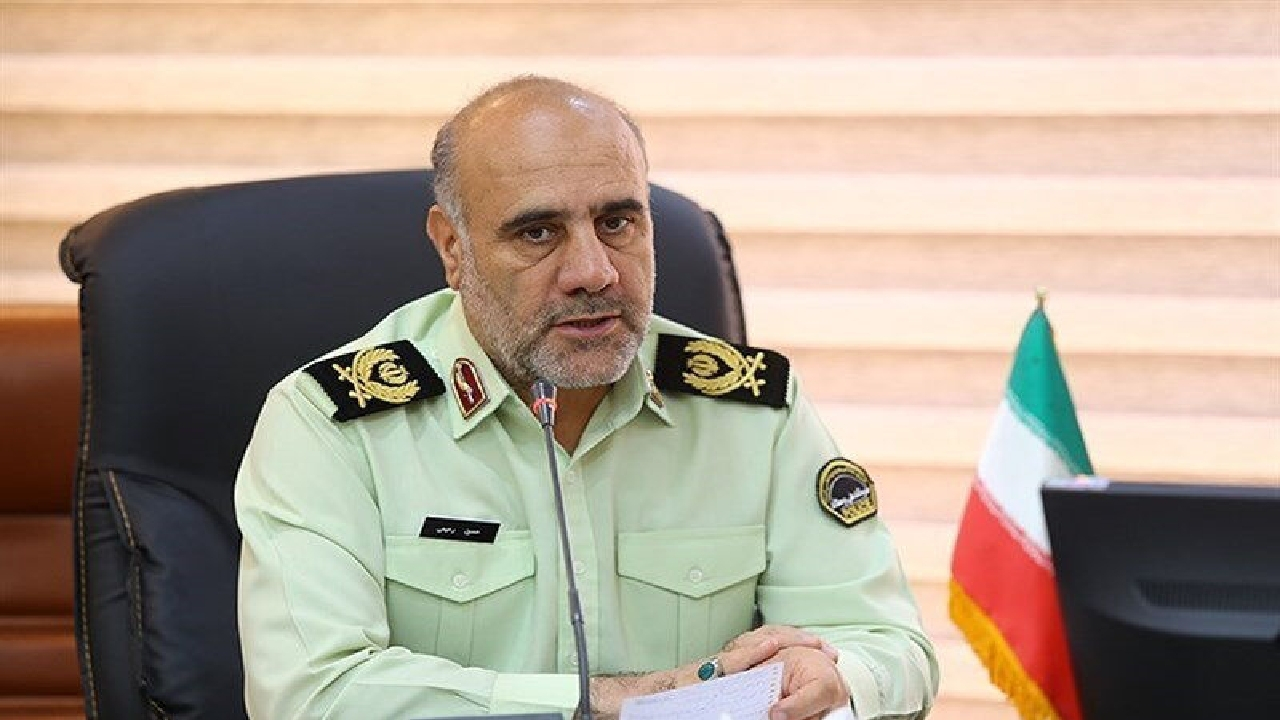 کشف یک میلیون و ۵۳۰ هزار یورو ارز قاچاق در ۷ گذرگاه مرزی عبور زائران