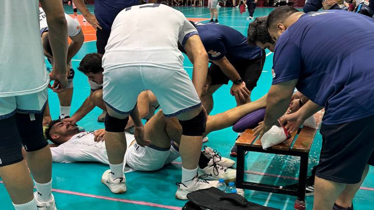 امین اسماعیلنژاد مصدوم شد