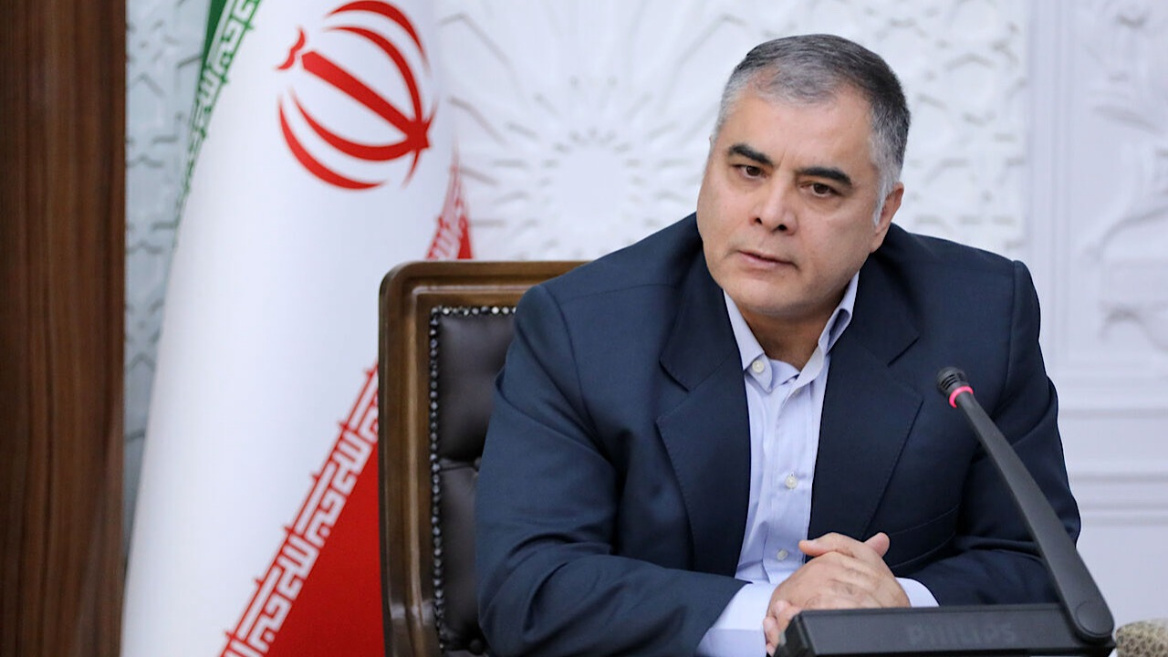 وزیر نفت: ذخیره‌سازی حداکثری سوخت مایع برای عبور آرام از زمستان در حال انجام است