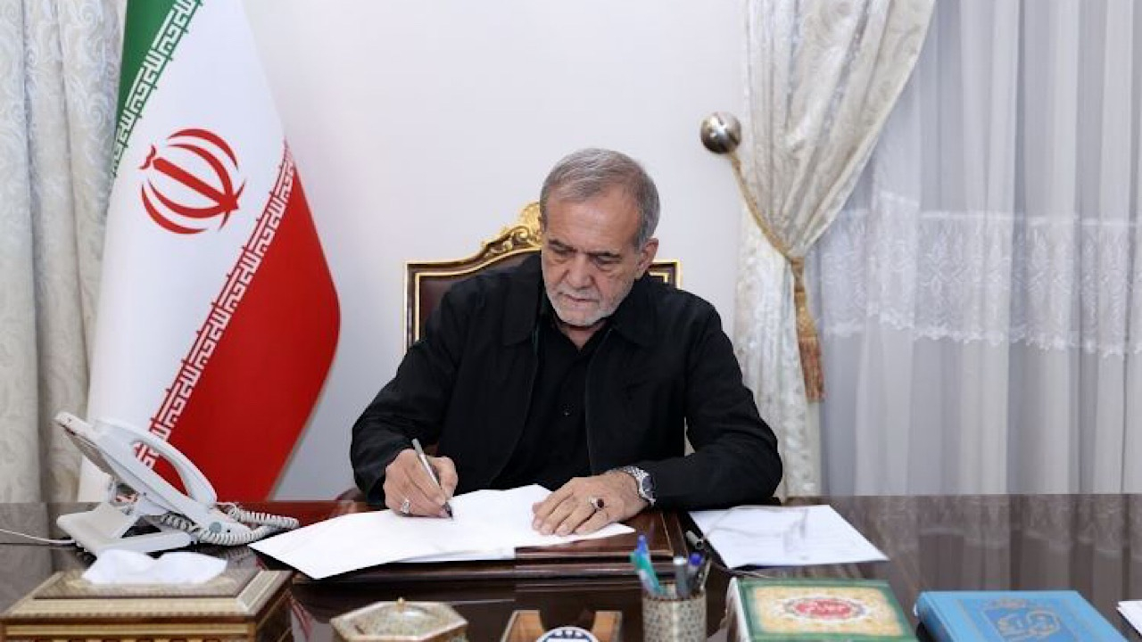 اقدامات تروریستی عزم نیرو‌های حافظ امنیت را متزلزل نمی‌کند/ ضرورت شناسایی سریع عاملان جنایت