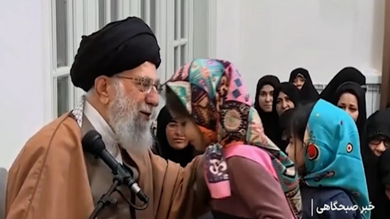 کتاب تربیت کودک + فیلم