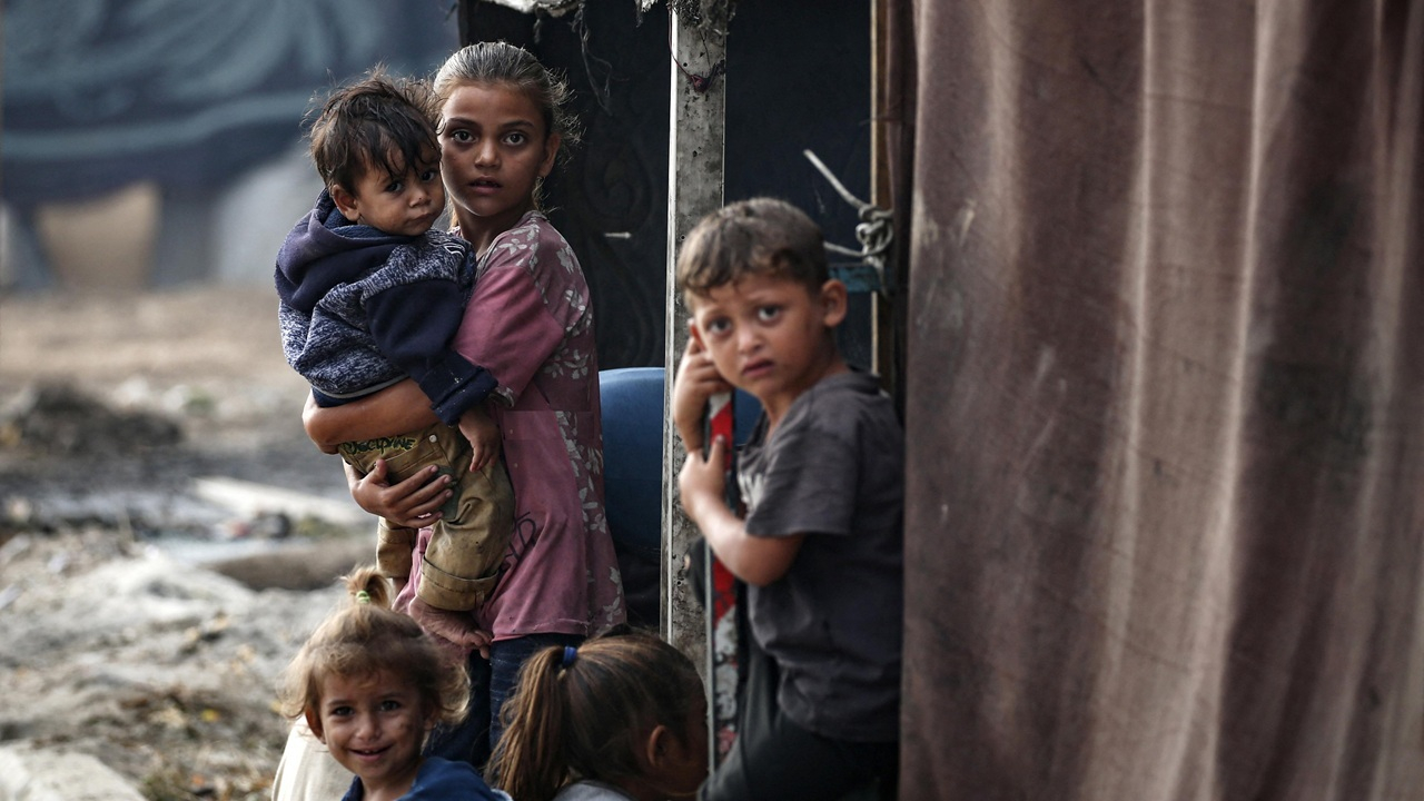 کودکانی که از ابتداییترین حقوقشان محروماند + فیلم