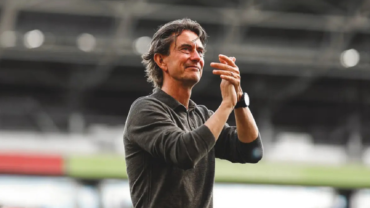 توماس فرانک اخراج شد