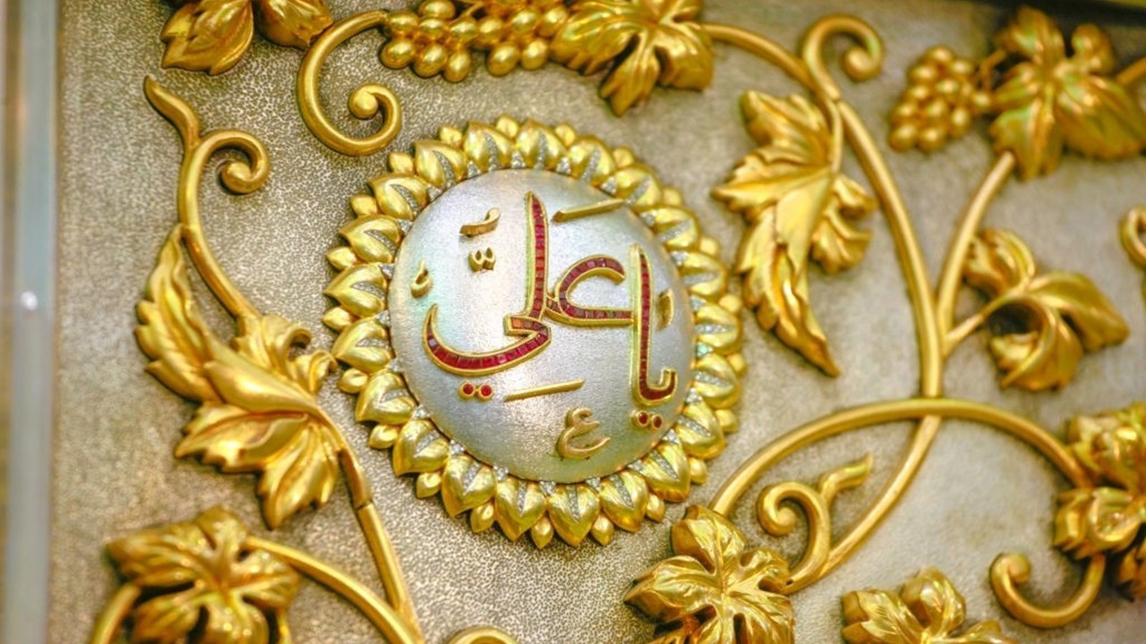 خواندن شعری منسوب به حضرت علی (ع) + فیلم