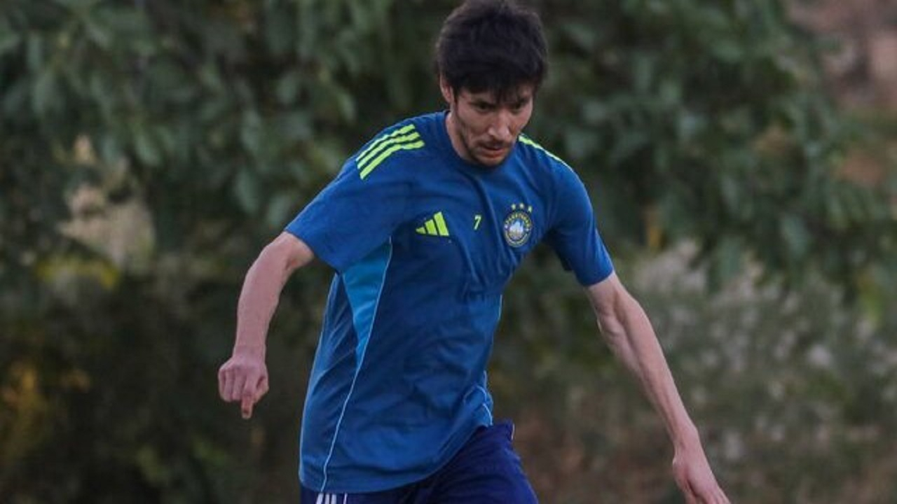 علیجانوف به جمع ازبکیهای پرسپولیس ملحق میشود