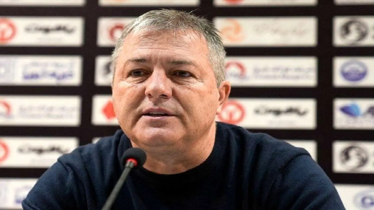 اسکوچیچ: داوران نباید تفاوتی میان تیمها قائل شوند/ میزان مصدومیت صادق محرمی مشخص نیست