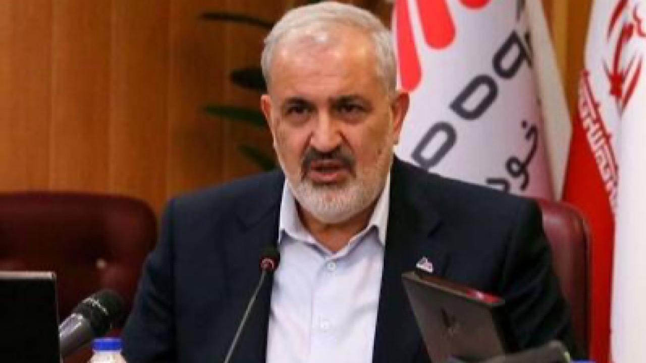 مردم را باید برای استفاده از لوازم برقی کممصرف تشویق کرد