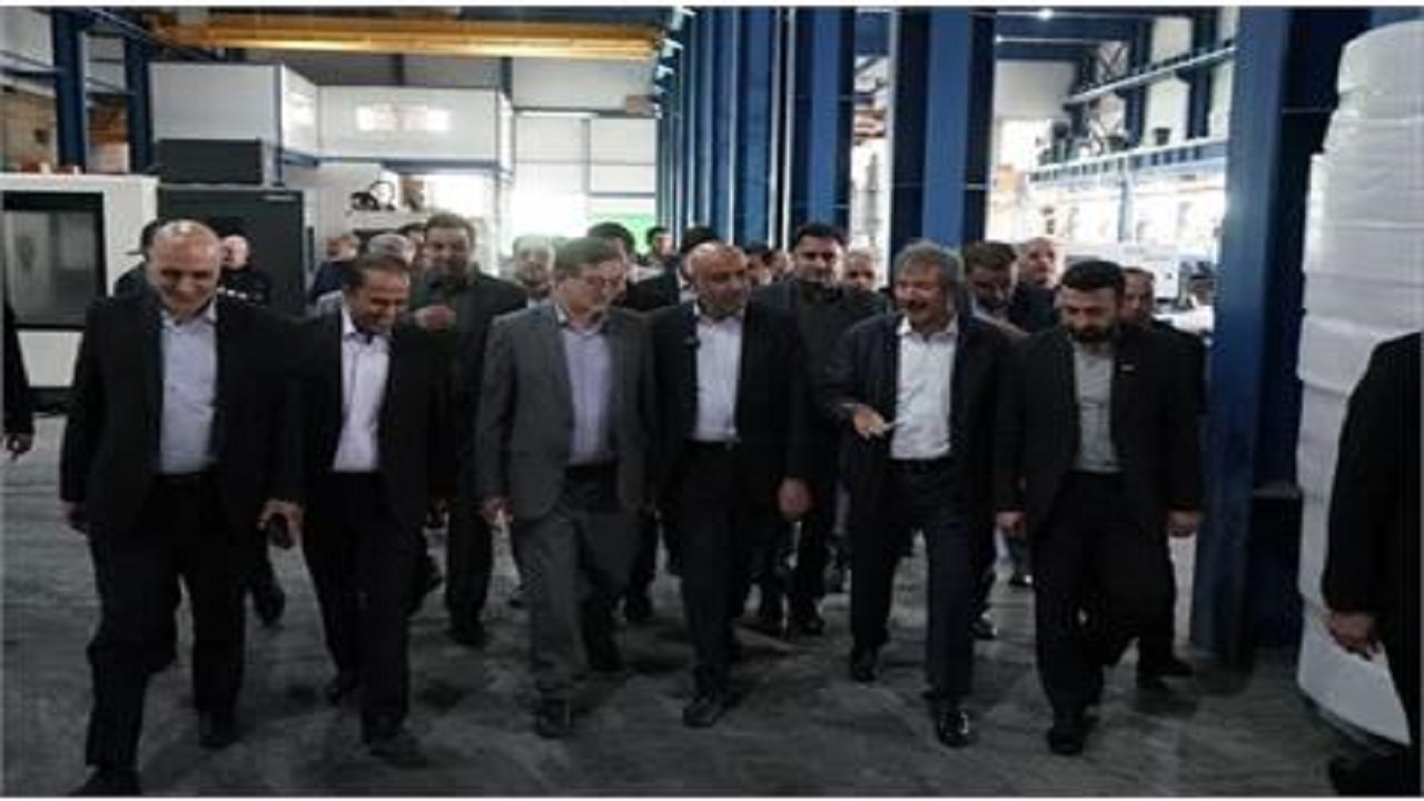 میدری: وضعیت اشتغال کارگران با بررسی تعداد بیمهشدگان رصد میشود