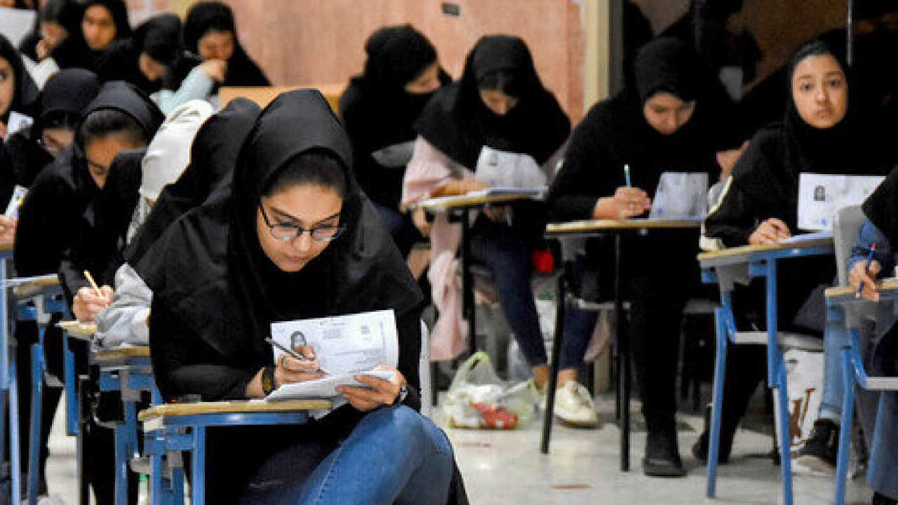تمدید مهلت ثبتنام آزمون استخدامی گمرک ایران
