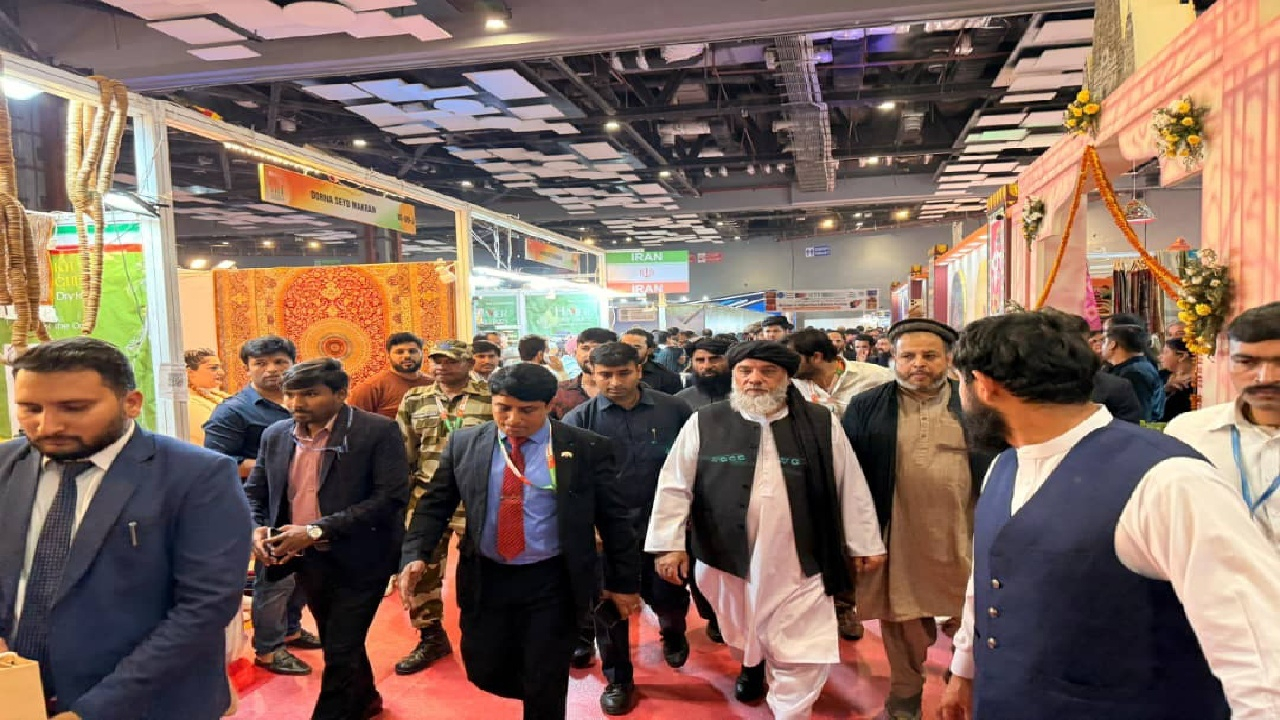 بازدید وزیر صنعت و تجارت طالبان از نمایشگاه بینالمللی پراگتی میدان در دهلی + فیلم