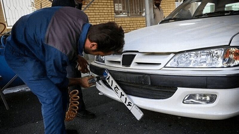 مقصر تأخیر در پلاک‌گذاری خودروهای نوشماره‌ کیست؟