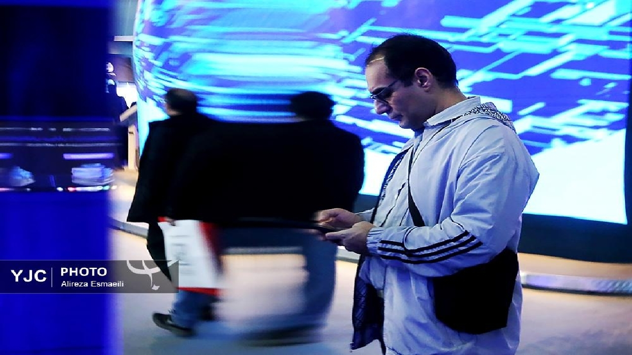 بهکارگیری هوش مصنوعی برای پاسداشت فارسی مستلزم اشتراکگذاری دادههاست