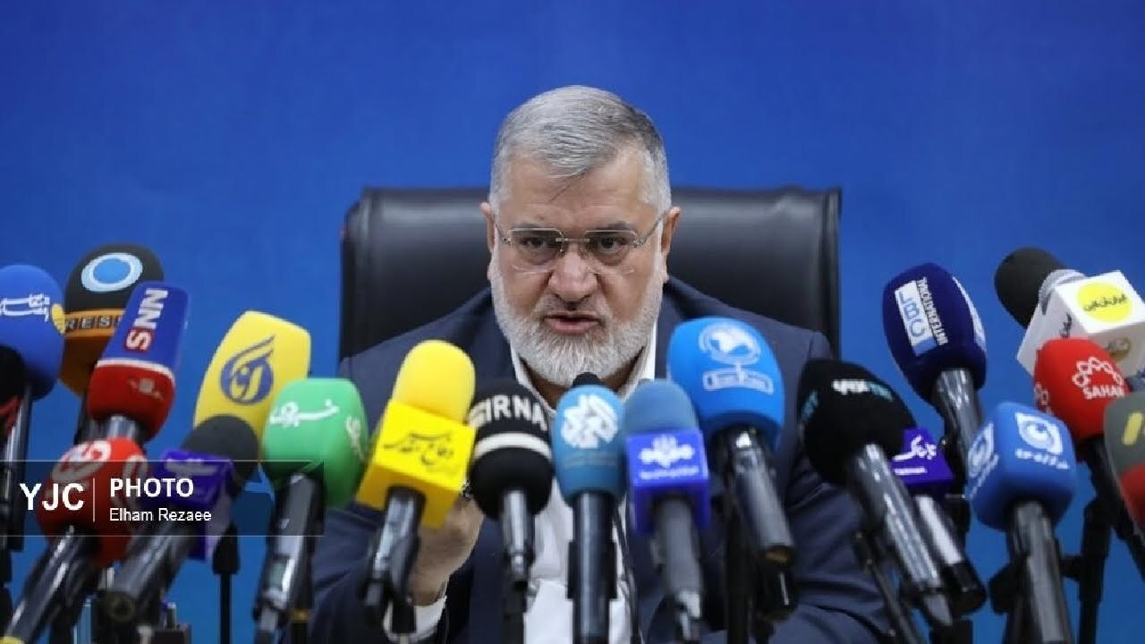 امدادگران هلال‌احمر مایه آرامش مردم در بحران‌ها هستند