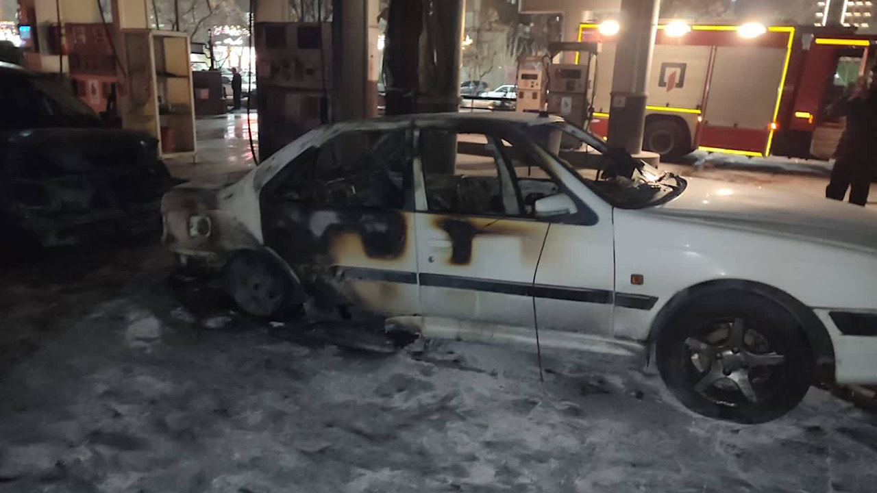 اطفای حریق در پمپ بنزین شهر ری/ آتش‌سوزی عمدی نبود