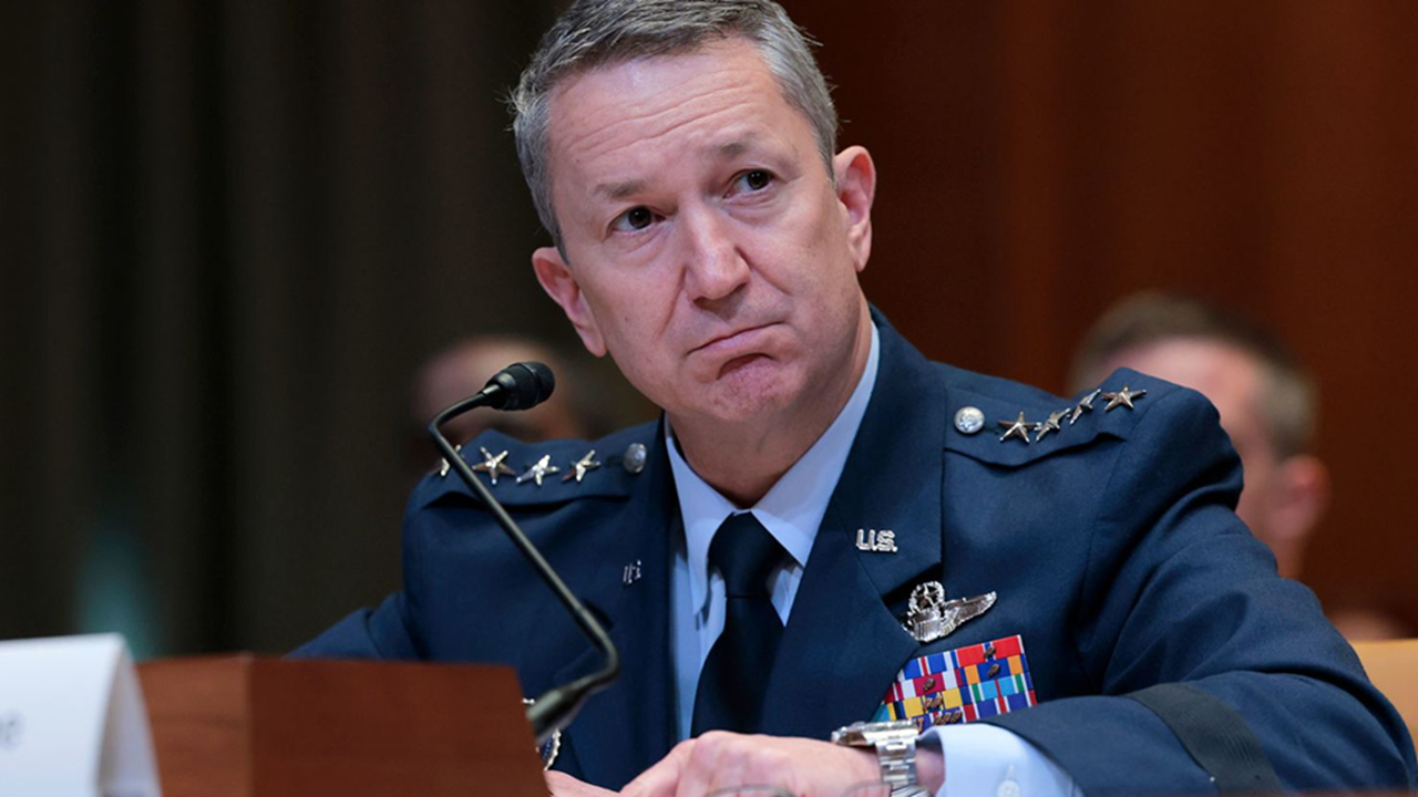 رئیس ستاد ارتش آمریکا جزئیات عملیات بازداشت مادورو را تشریح کرد