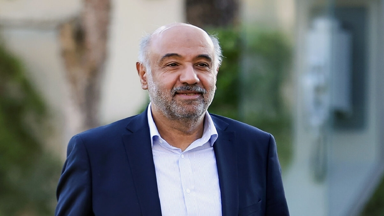 میدری: تأمین مالی بدهی داروخانه‌ها با عرضه اوراق در بورس آغاز می‌شود