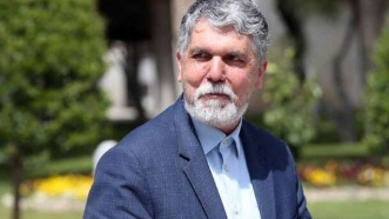 خیابان و رسانه را با برچسبزنی آلوده نکنیم