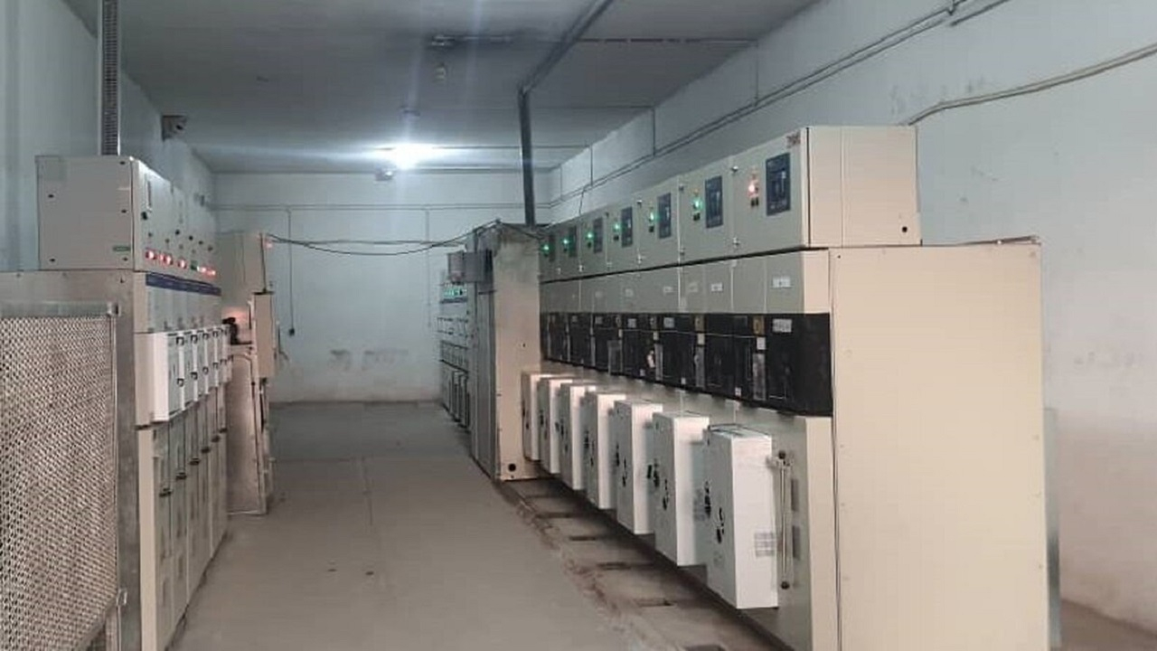 نوسازی پست اصلی برق مجموعه ورزشی آزادی پس از نیم قرن