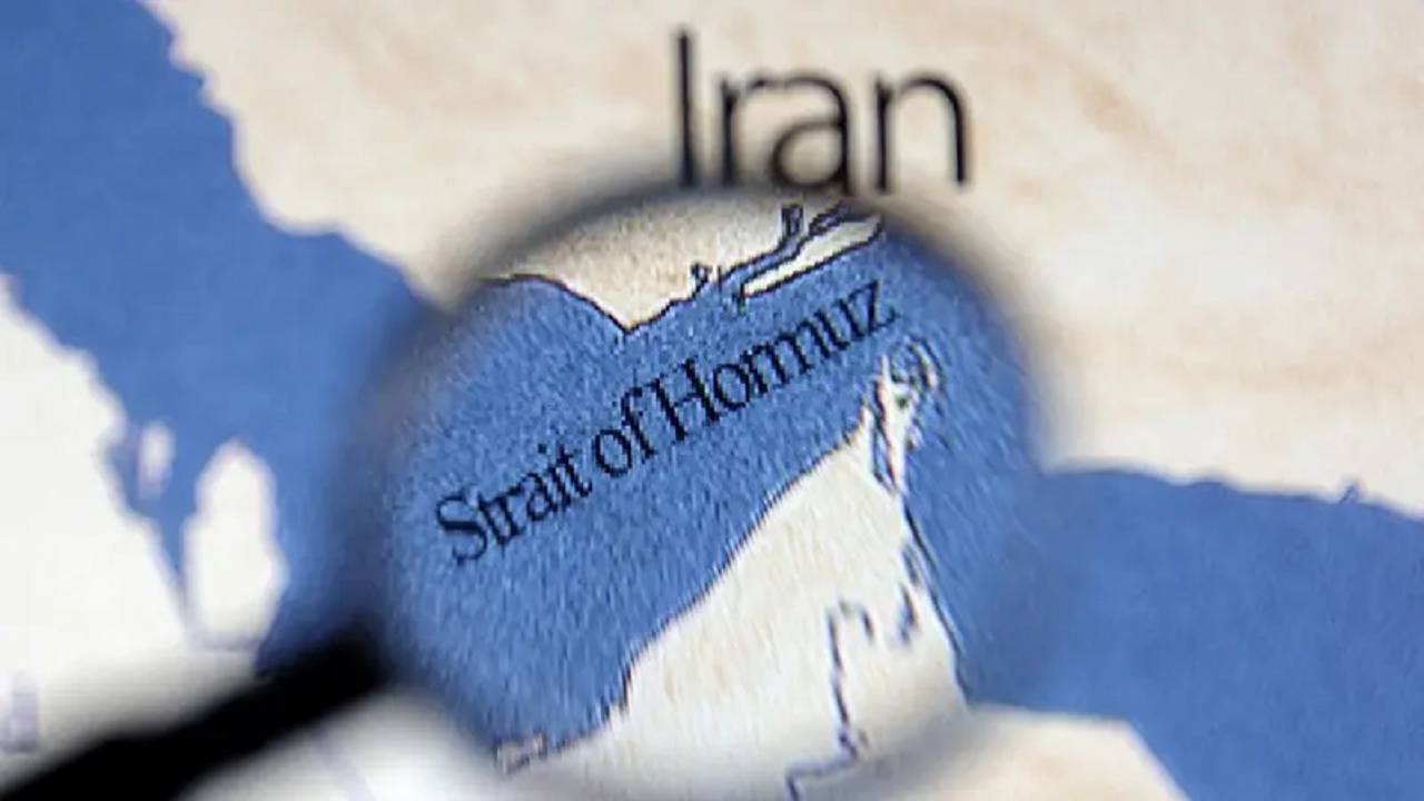 آمریکا راهنمای تازه‌ای برای کشتی‌های عبوری از تنگه هرمز صادر کرد