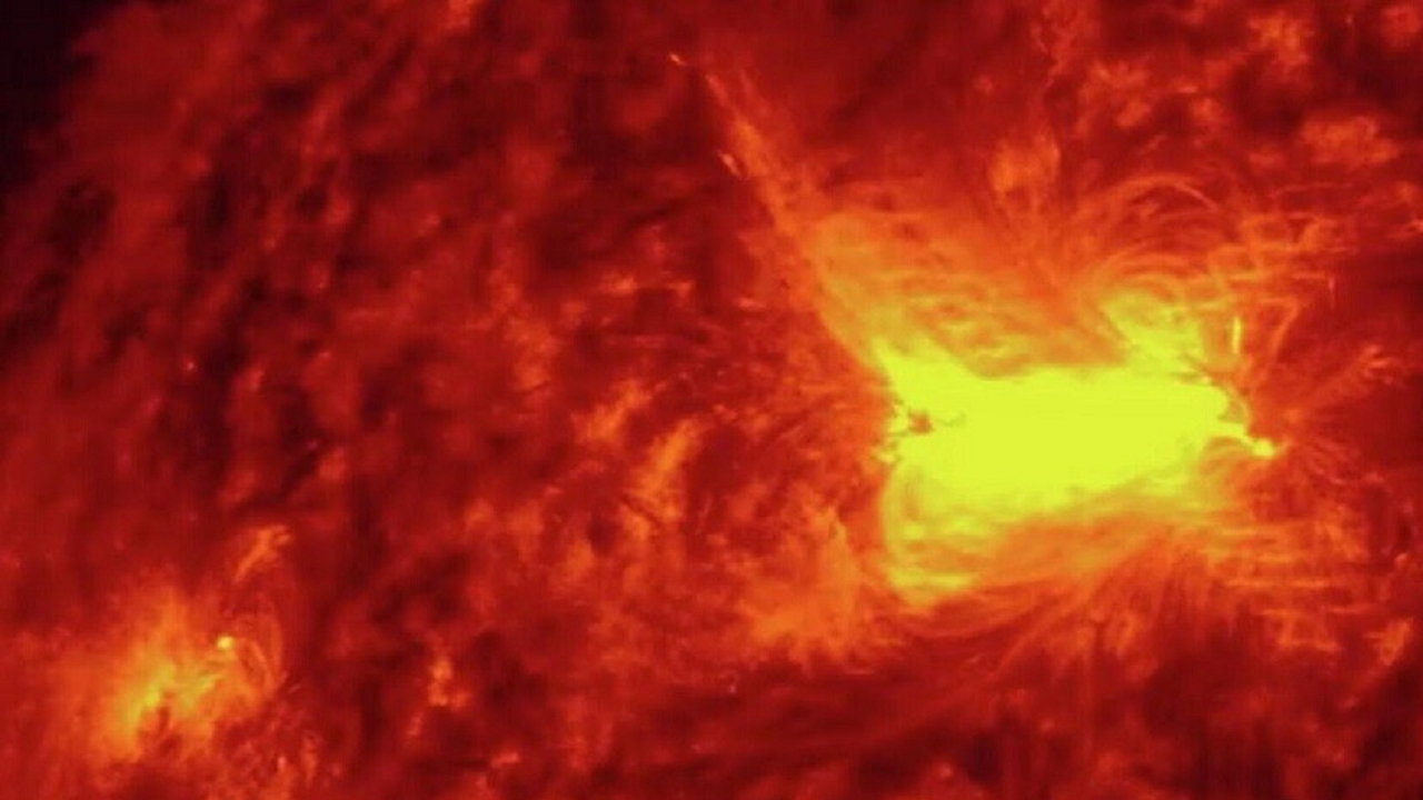 دانشمندان: حفره تاجی جدید به زودی زمین را تحت تأثیر قرار خواهد داد