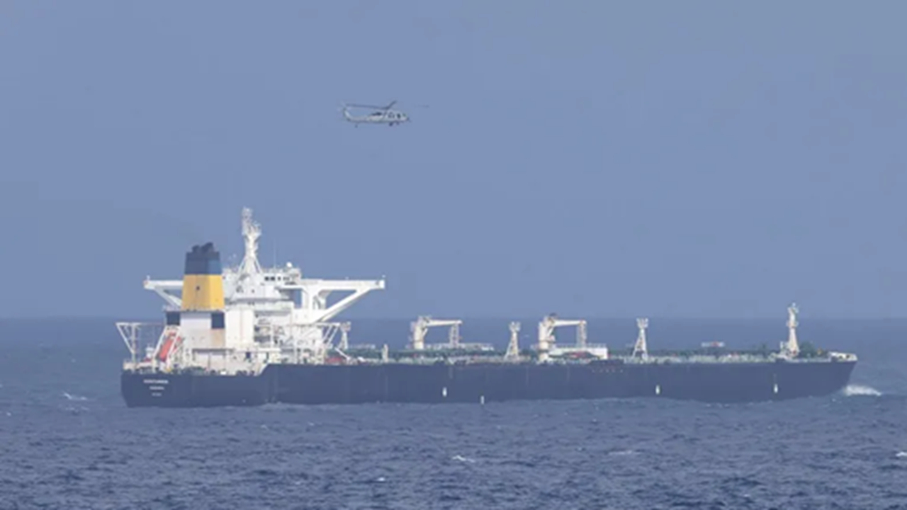 رویترز: آمریکا به دنبال قرنطینه نفتی ونزوئلاست