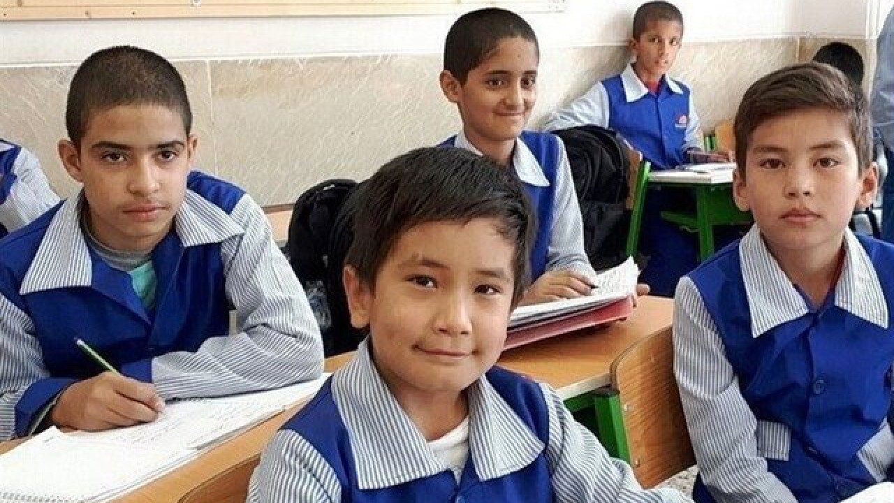 آغاز ثبت نام دانش آموزان اتباع در سامانه کانون
