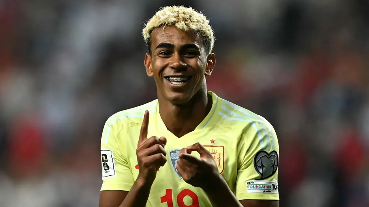 یامال: میخواستم برای تیم ملی مراکش بازی کنم!