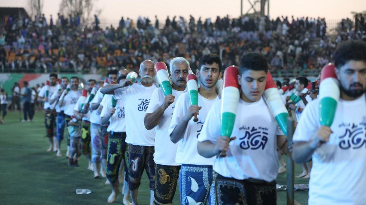 ثبت بزرگترین اجتماع باستانیکاران کشور در افتتاحیه قهرمان شهر ۴