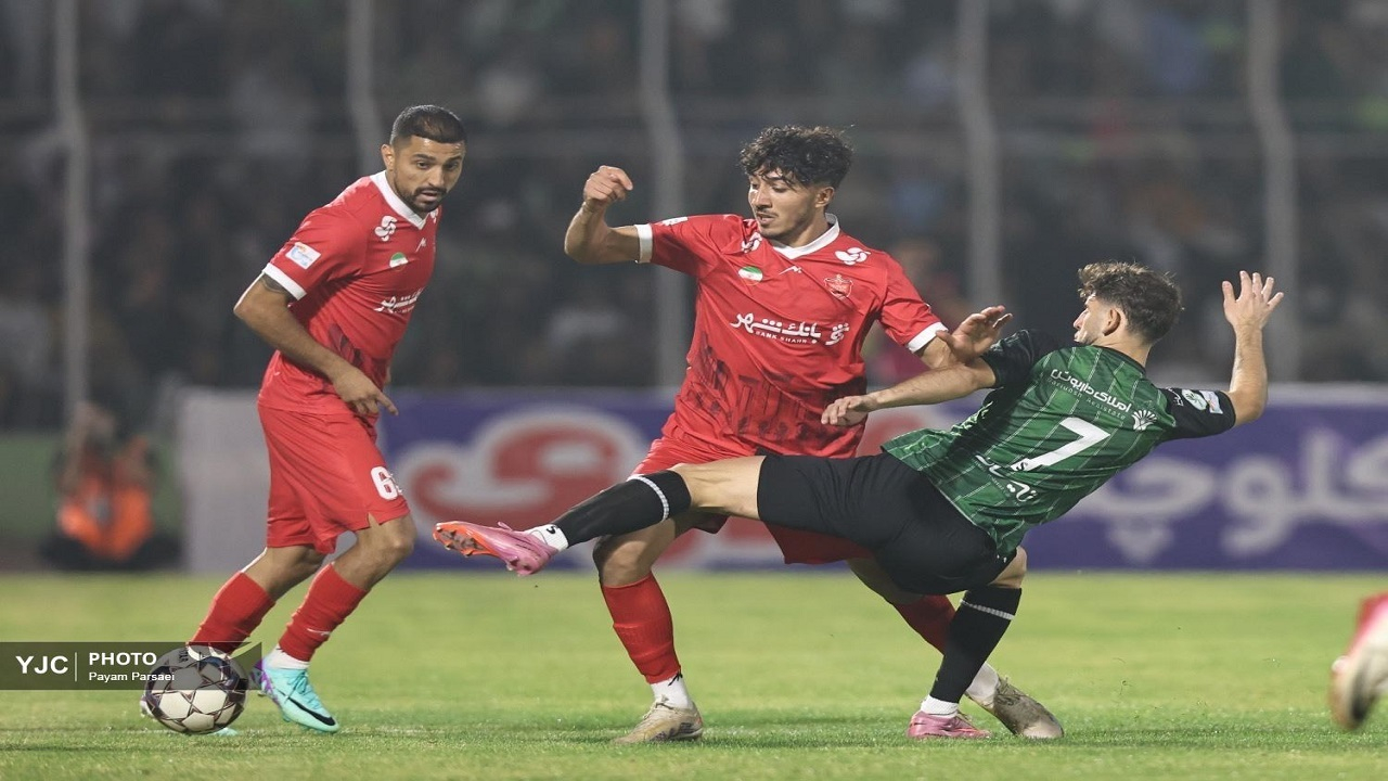 پرسپولیس ۰ - ۰ خیبر/ گزارش زنده بازی